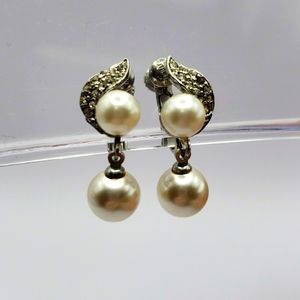 Vintage Clip Earrings - Faux Pearl